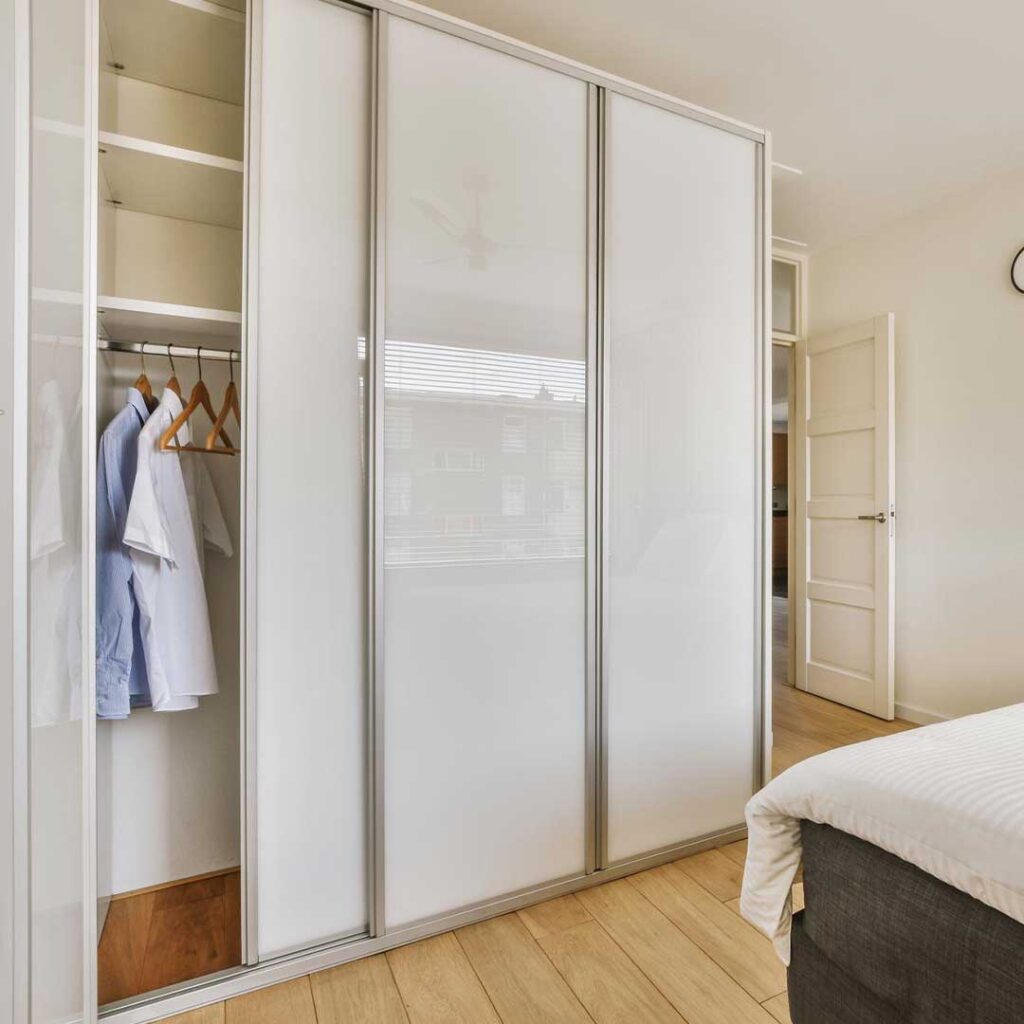 Sliding wardrobe